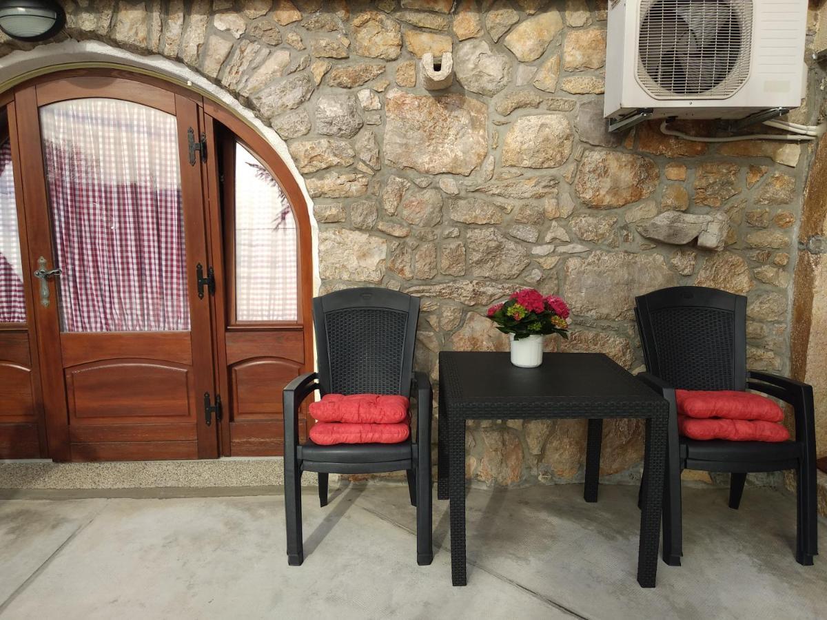 Apartment Samanic Malinska Ngoại thất bức ảnh